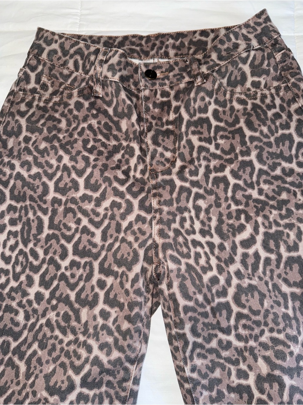 Amazon Women's Leopard Print Wide Leg Jeans - Brown & Black